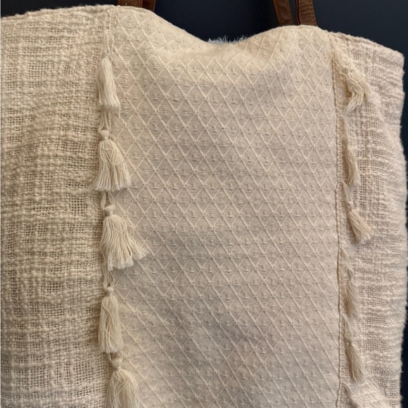 Anthropologie Jasper & Jeera Bohemian Fringe Bag - Cream, Yellow, and Brown - Picture 5 of 12